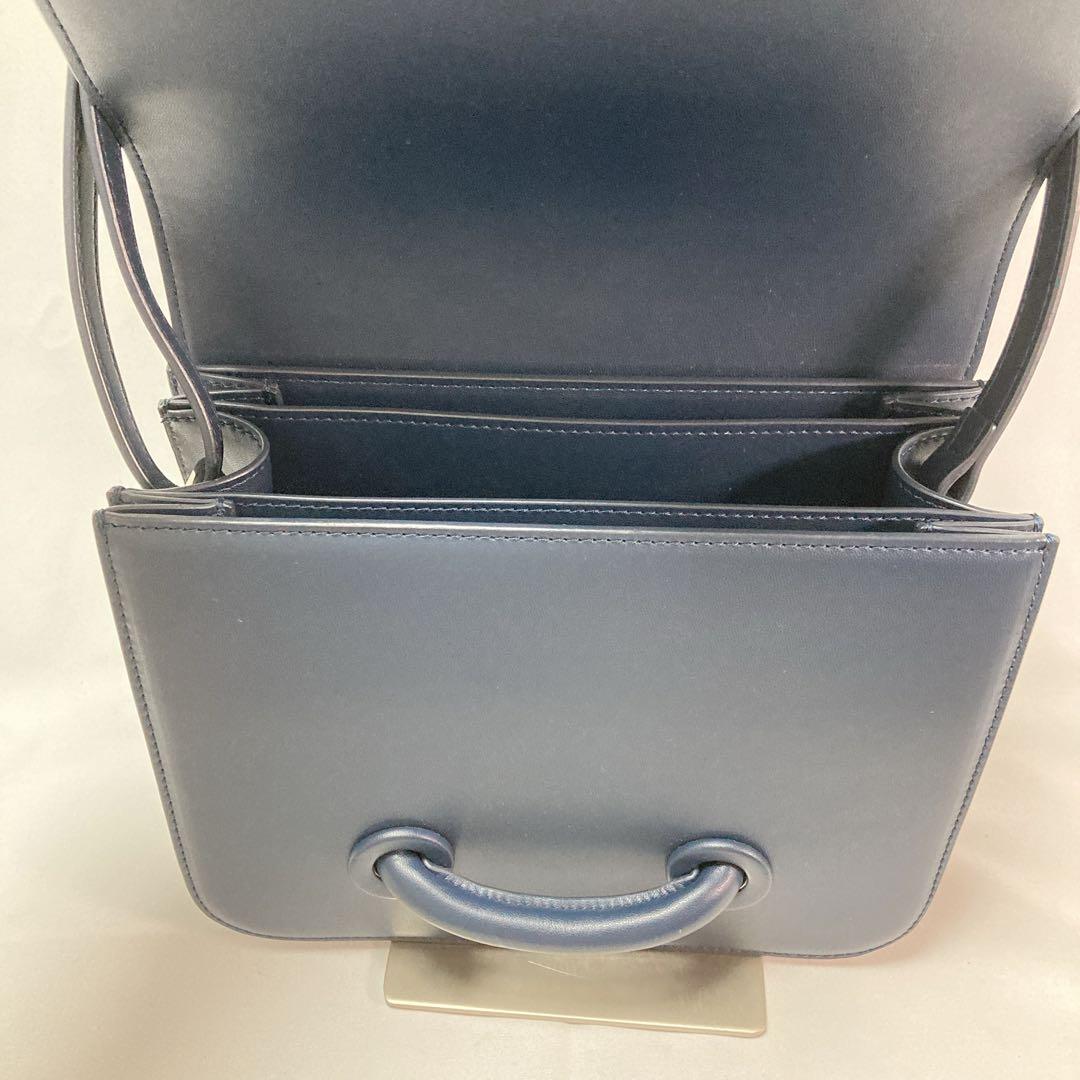 【美品】貴重 VASIC ヴァジック CITY ショルダーバッグ レザー 紺色