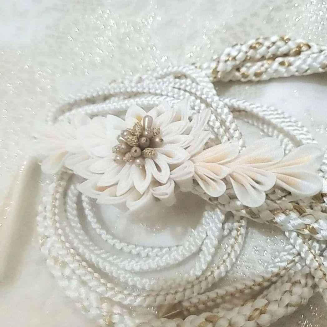 新品 振袖用 帯締め 帯〆 つまみ細工 剣菊 正絹 成人式 結婚式 つまみ飾り