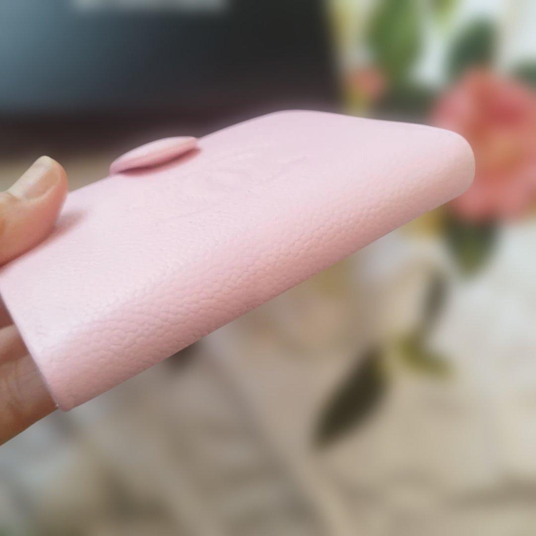 ②シャネルキャビアスキン　がま口コンパクト財布