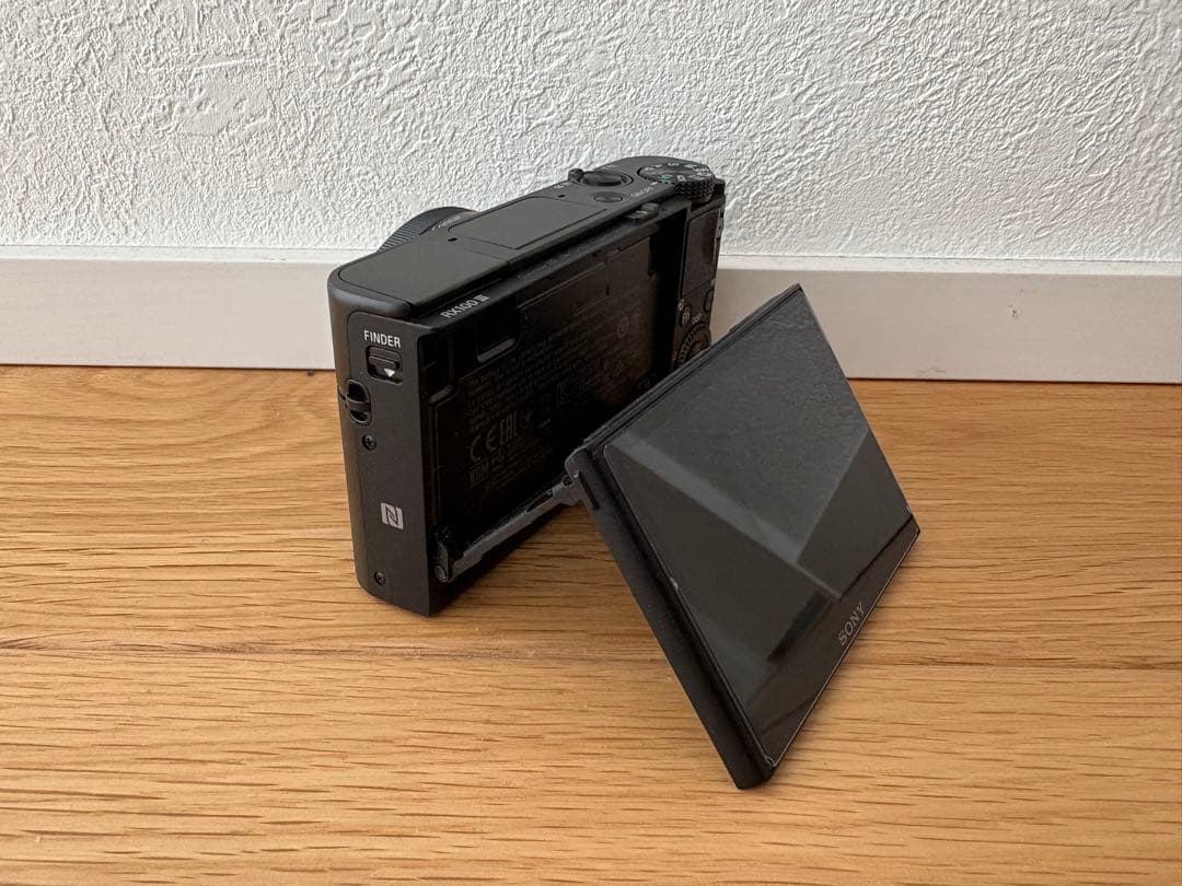 SONY Cyber-shot DSC RX100M3 純正グリップ付き