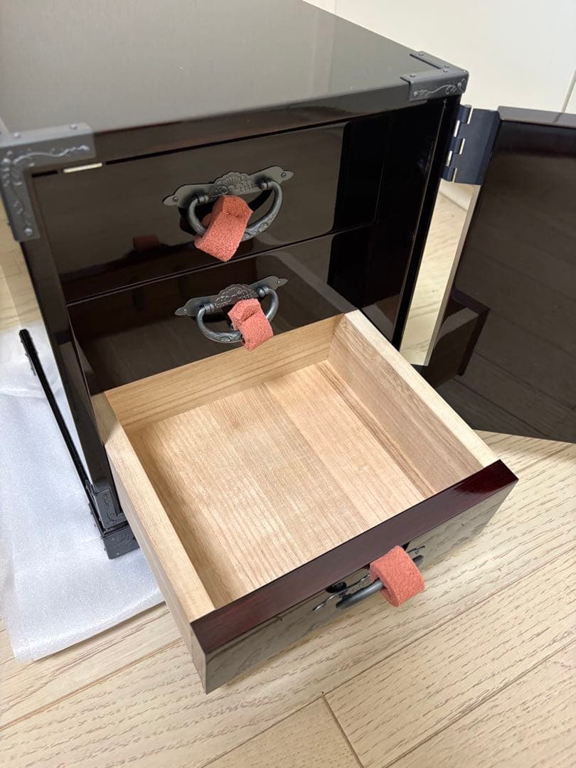 新品未使用　仙台箪笥 牡丹金具 欅産業 船箪笥 小タンス 漆塗り
