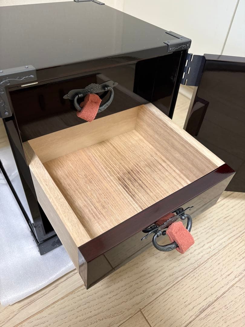 新品未使用　仙台箪笥 牡丹金具 欅産業 船箪笥 小タンス 漆塗り