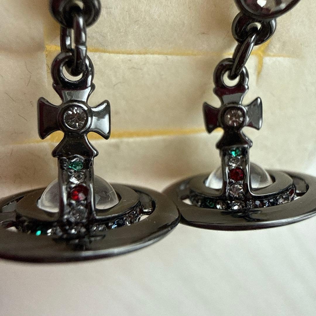 ヴィヴィアンウエストウッド　オーブ　ピアス