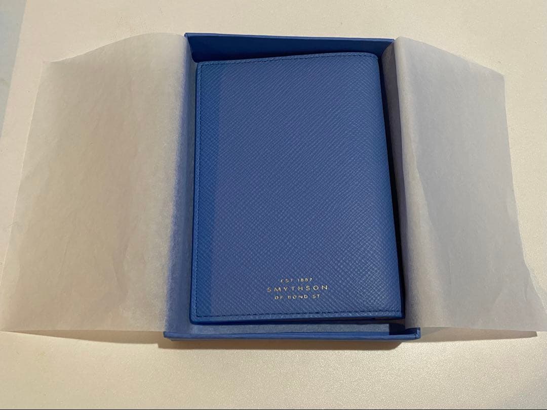 SMYTHSON ブルーレザー パスポートケース
