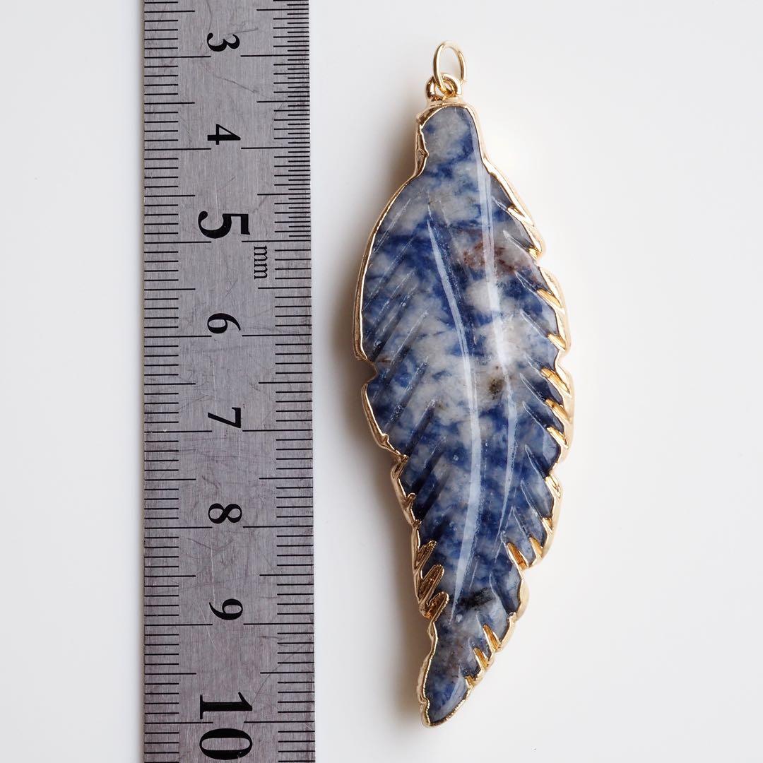 【Noel】天然シリシャスシスト×ジルコニアの大粒ネックレストップ