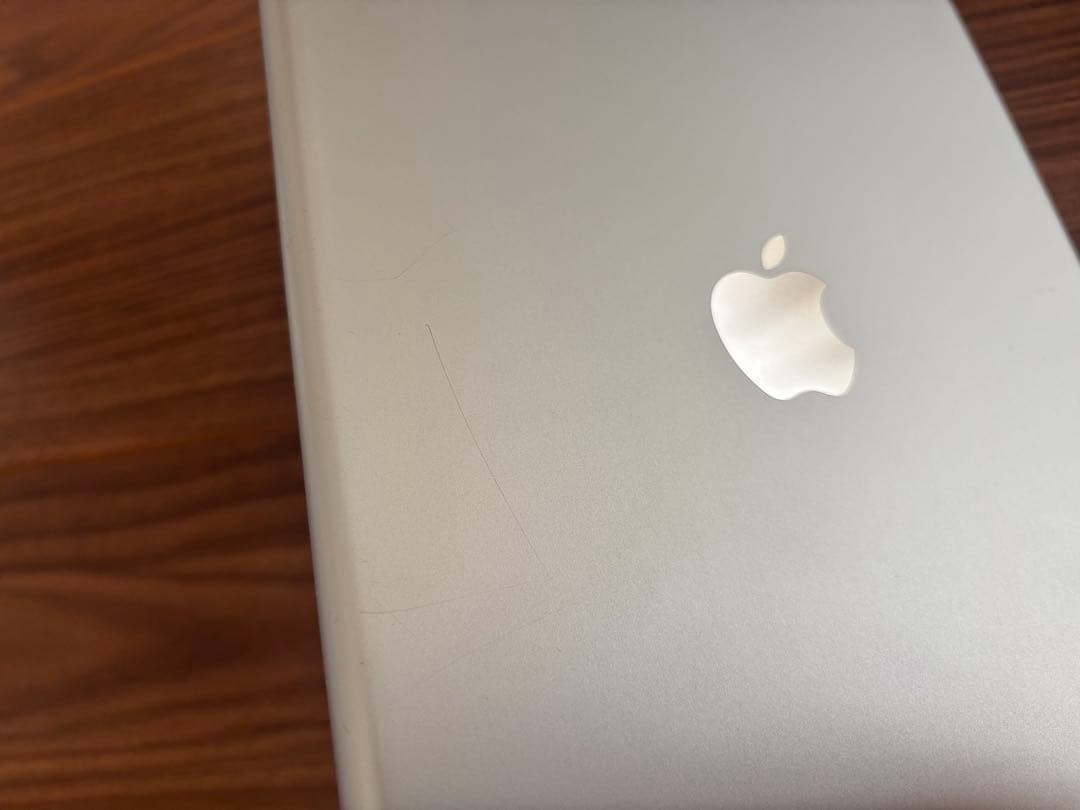 iPad 第7世代 10.2 インチ32GB WiFi シルバー箱入り