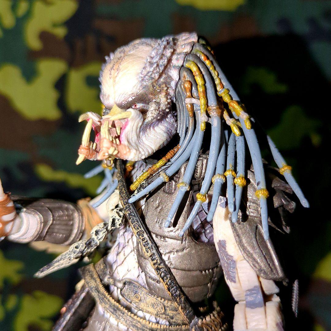 NECA／アルティメット・エルダープレデター 中古開封品／✨別名∶グレイバック