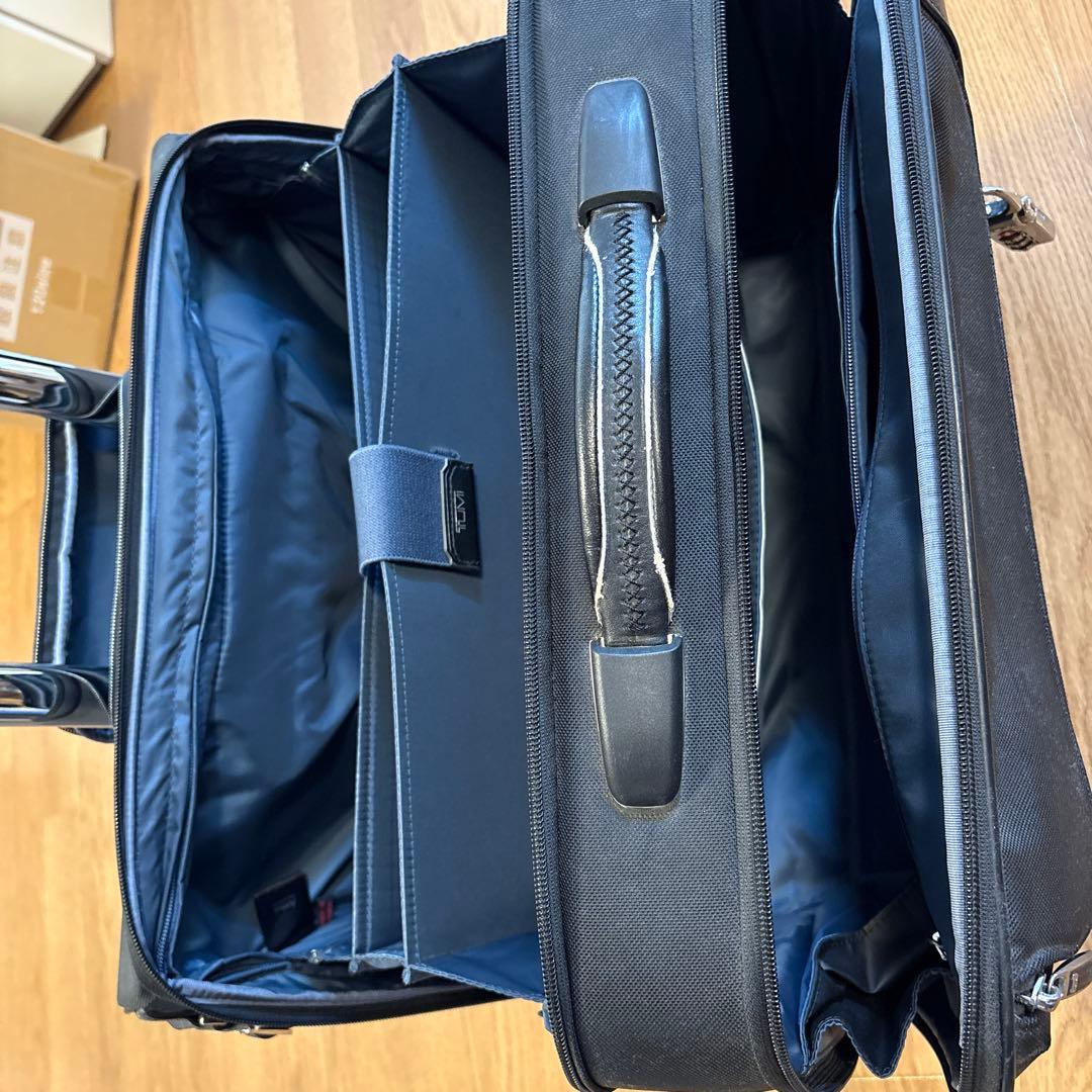TUMI キャリーバッグ