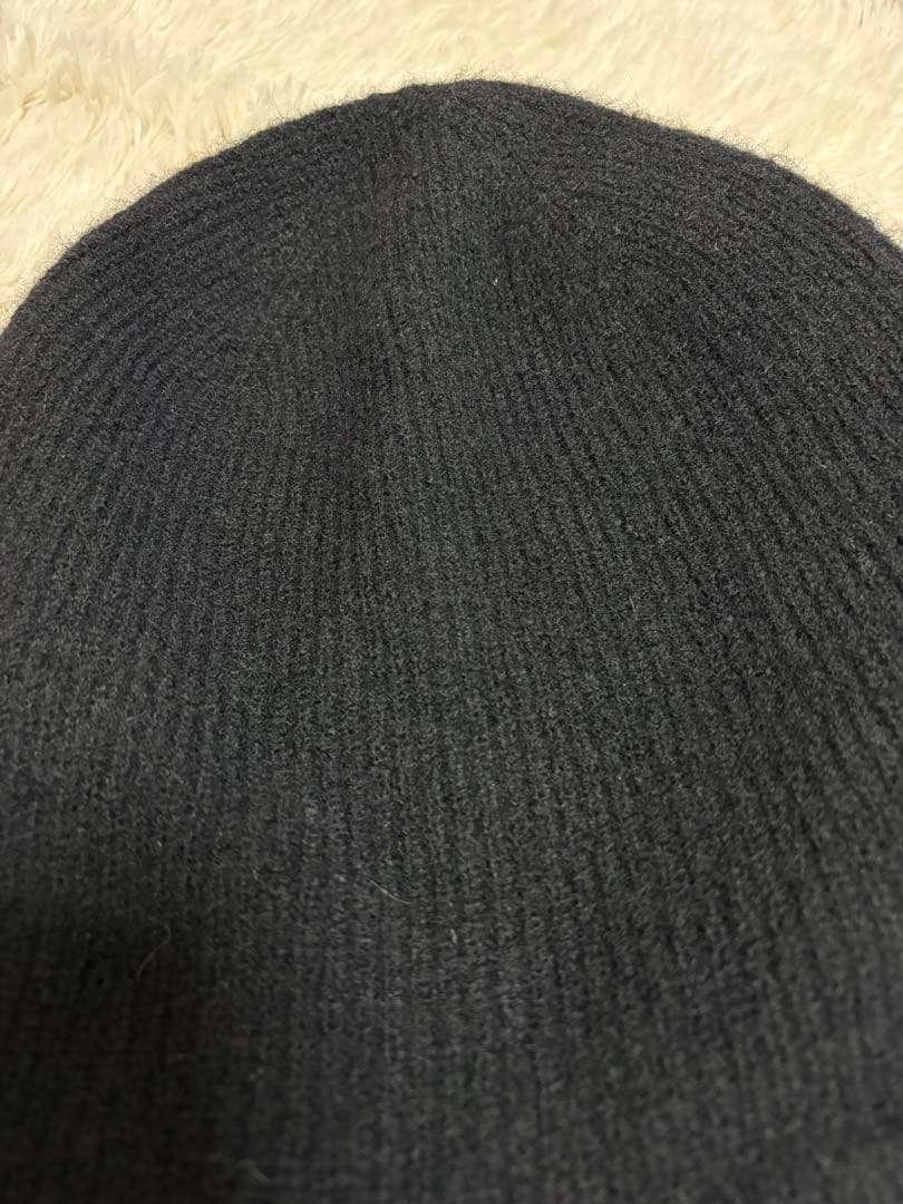 Rosarymoon Bucktail Knit Beanie ブラック