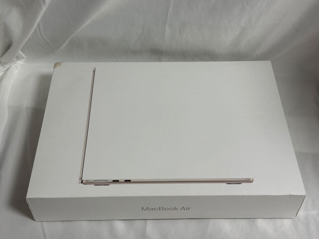 【ほぼ新品】MacBook Air M3 16GB 256GB 13インチ