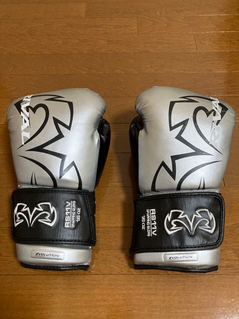 RIVAL ライバル　グローブ　RS11V