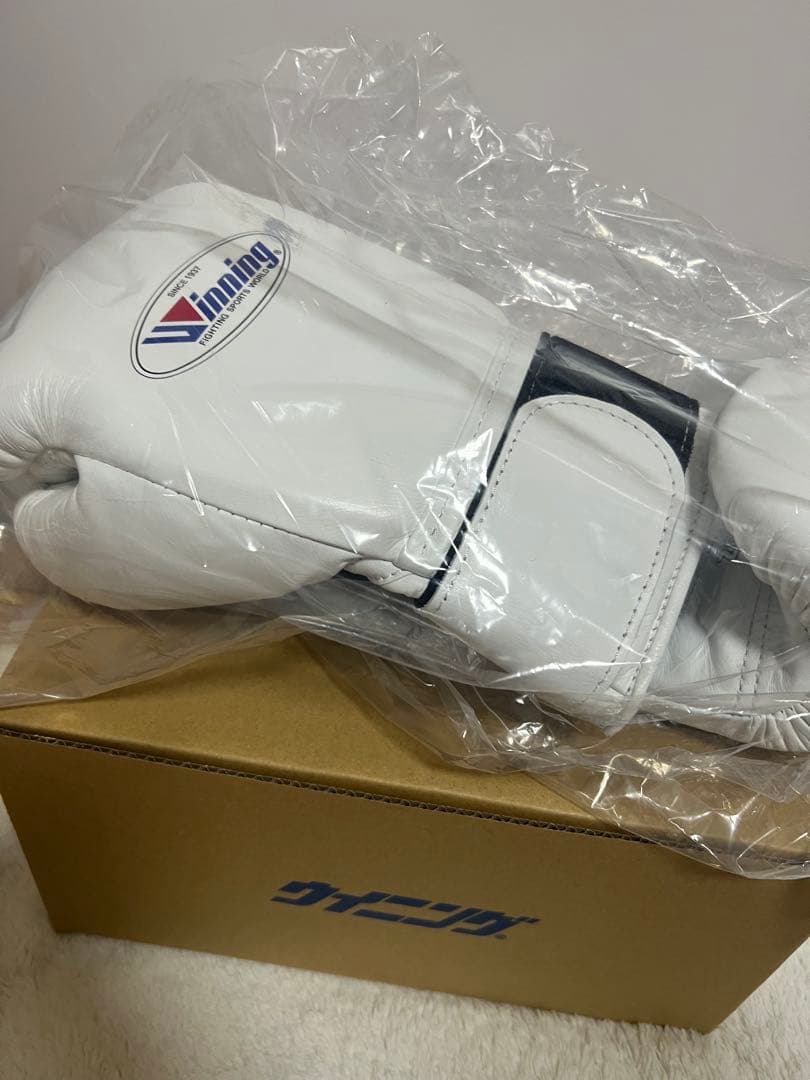 Winning ボクシンググローブ 8オンスマジックテープ　ホワイト