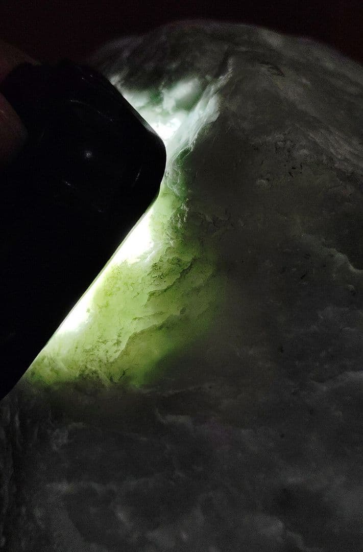 ★翡翠原石★糸魚川硬玉【小滝・転石川ズレ・ウブ17.65kg】