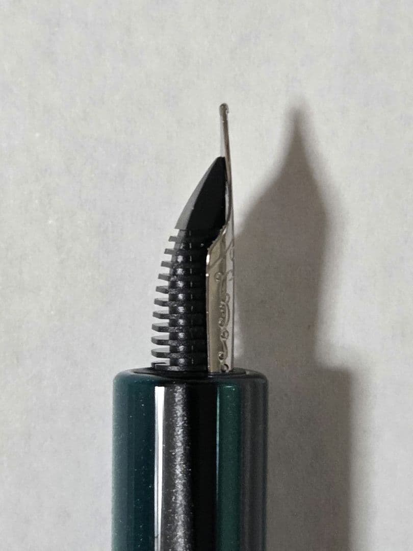 ワンチャー万年筆カレイドクィーン