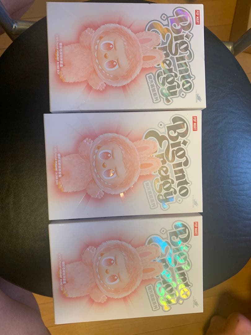 夏様　LABUBU THE MONSTERS Big into Energy