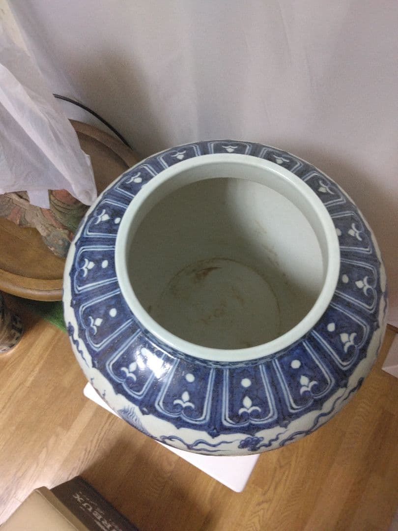 中国美術青花竜紋大壺