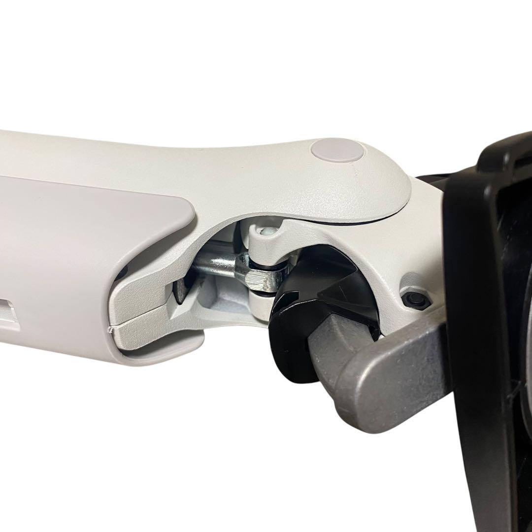 【美品】CBS FLO X モニターアーム　ディスプレイ　重量