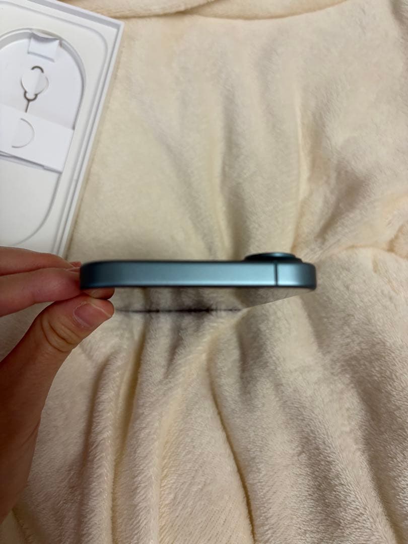 iPhone16 128GB ティール