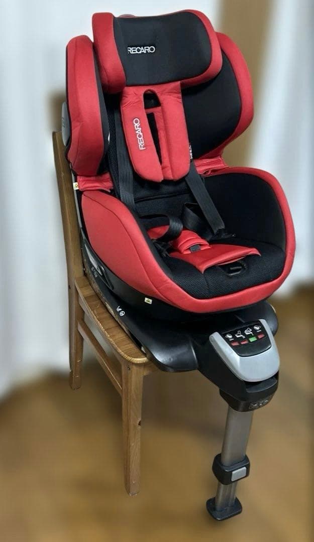 新生児OK レカロ　ゼロワン　チャイルドシート　ベビーサポートクッション付