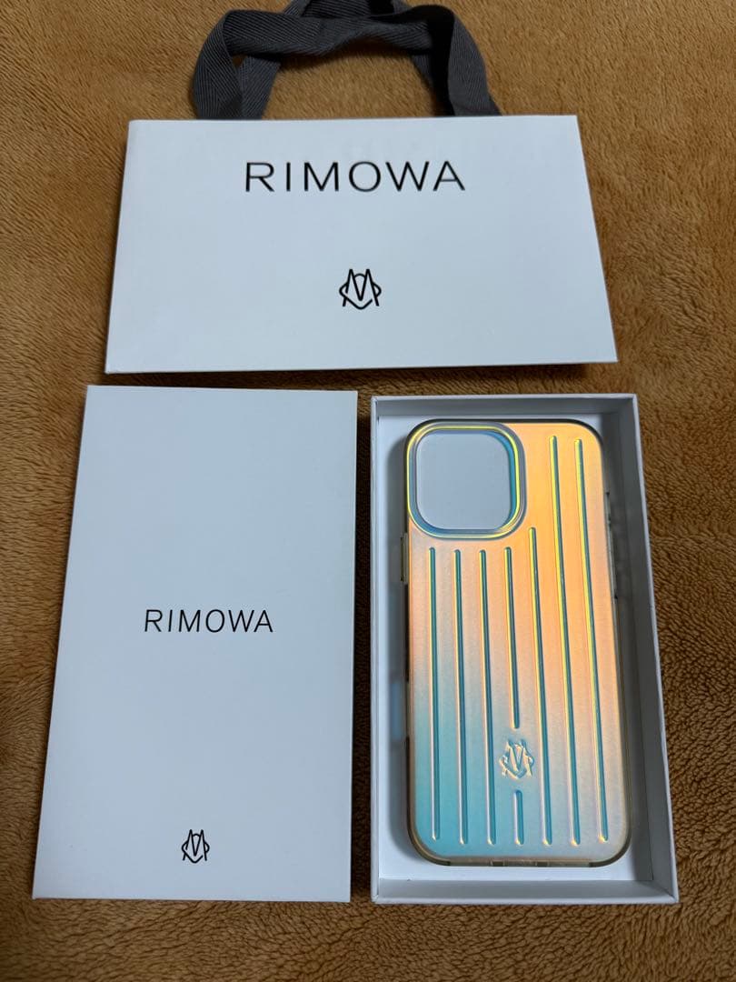 RIMOWA iPhone 16 Pro Max ケース
