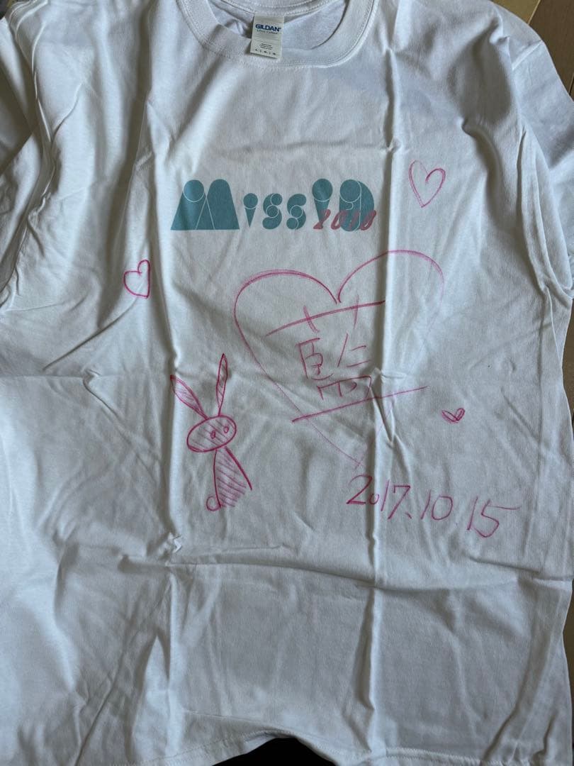 藍染カレン　Miss IDサイン入りTシャツ