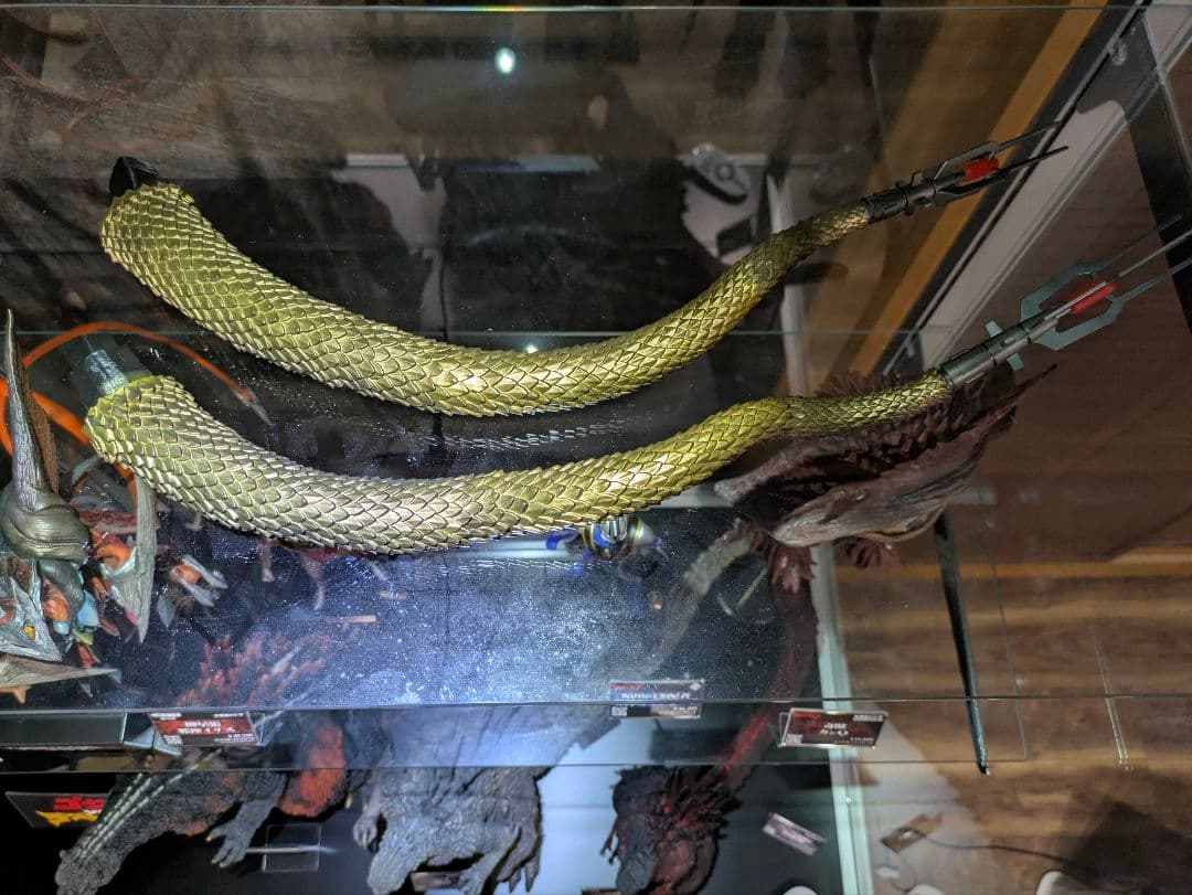 t*c様 メカキングギドラ　一番くじ ゴジラVSキングギドラ B賞　MAGNUV