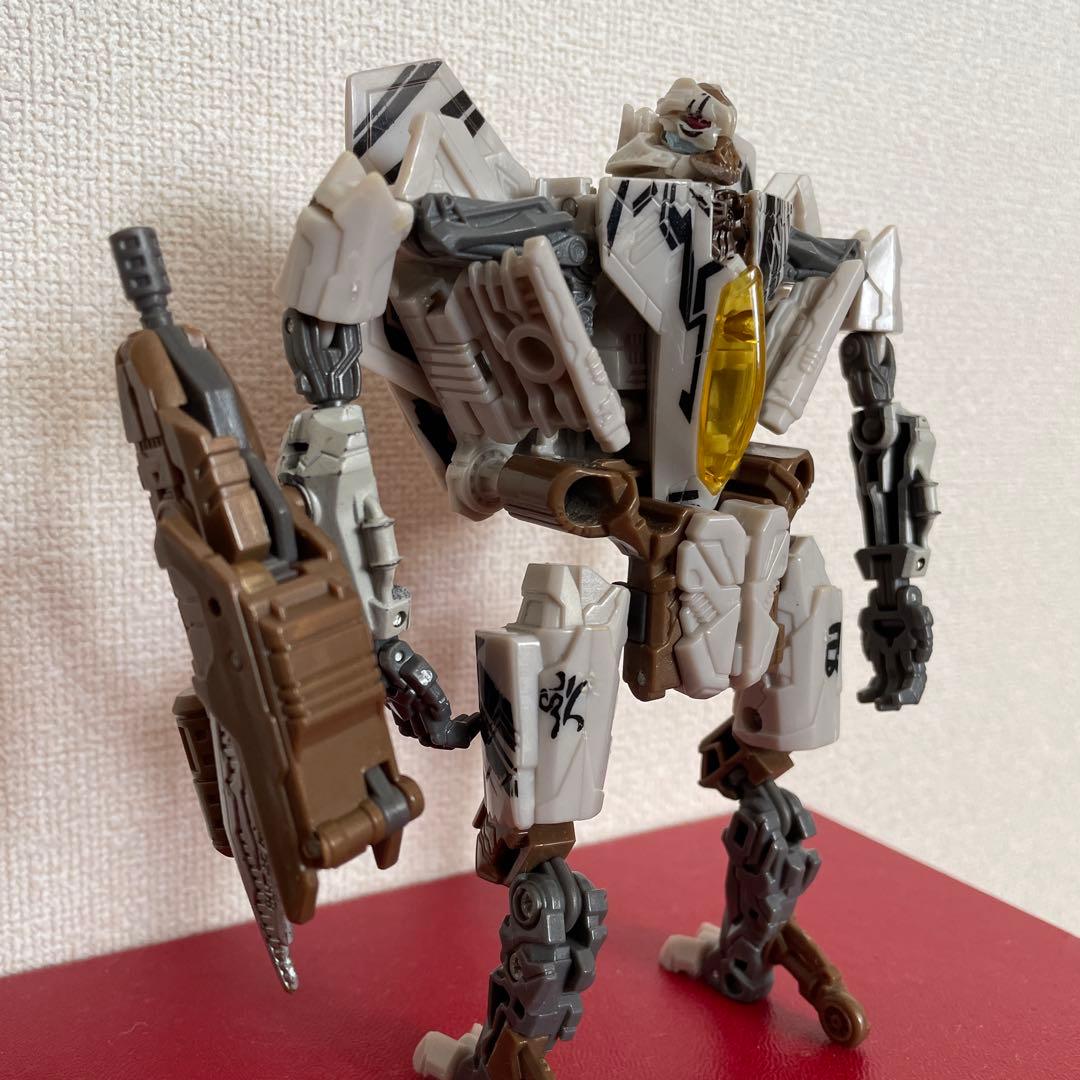 トランスフォーマー ダークサイド・ムーン/DD02 スタースクリーム