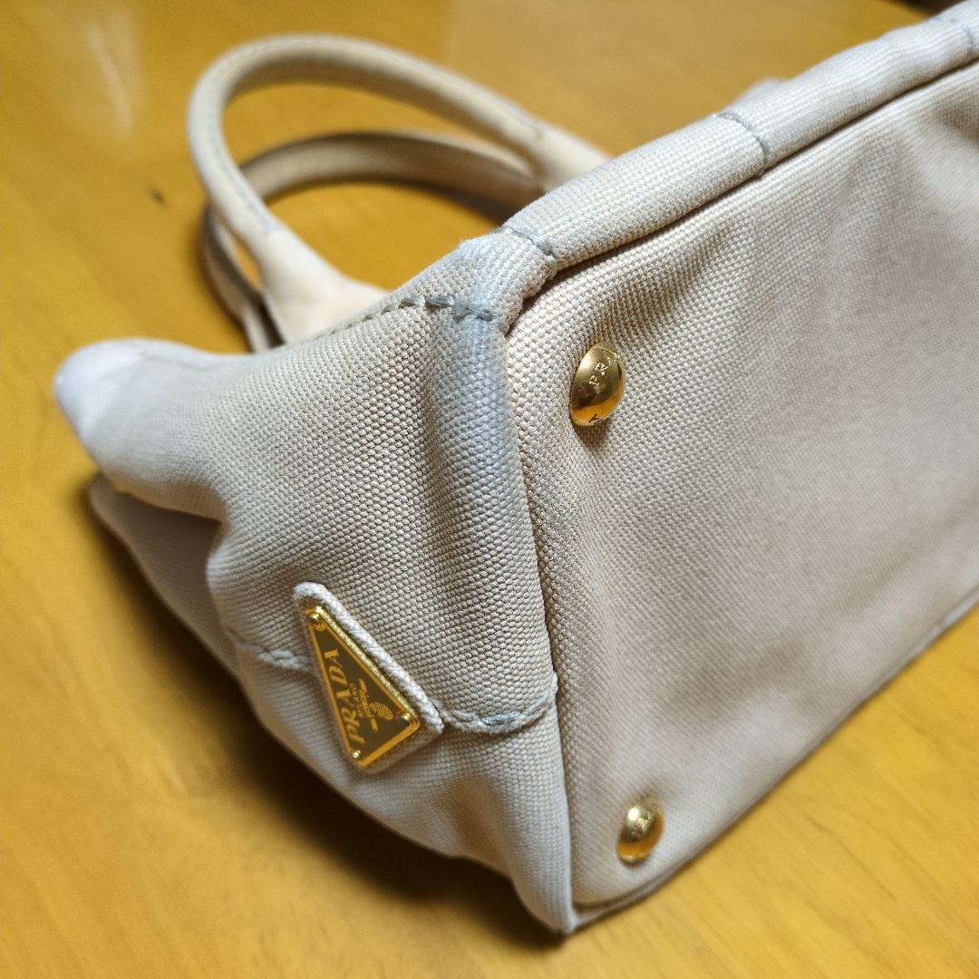 PRADA ベージュ キャンバス ハンドバッグ　中古品 SMR