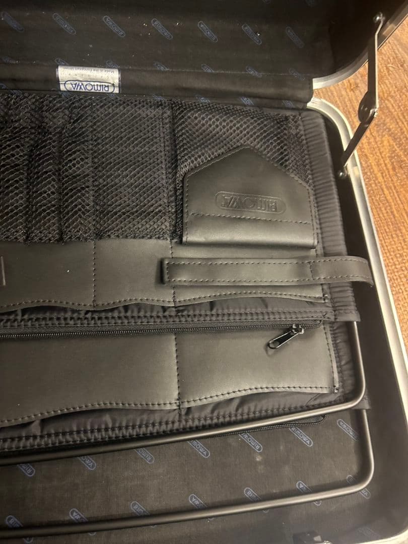 リモワ 2WAY アタッシュケース ブラック ハンドバック　スーツケース