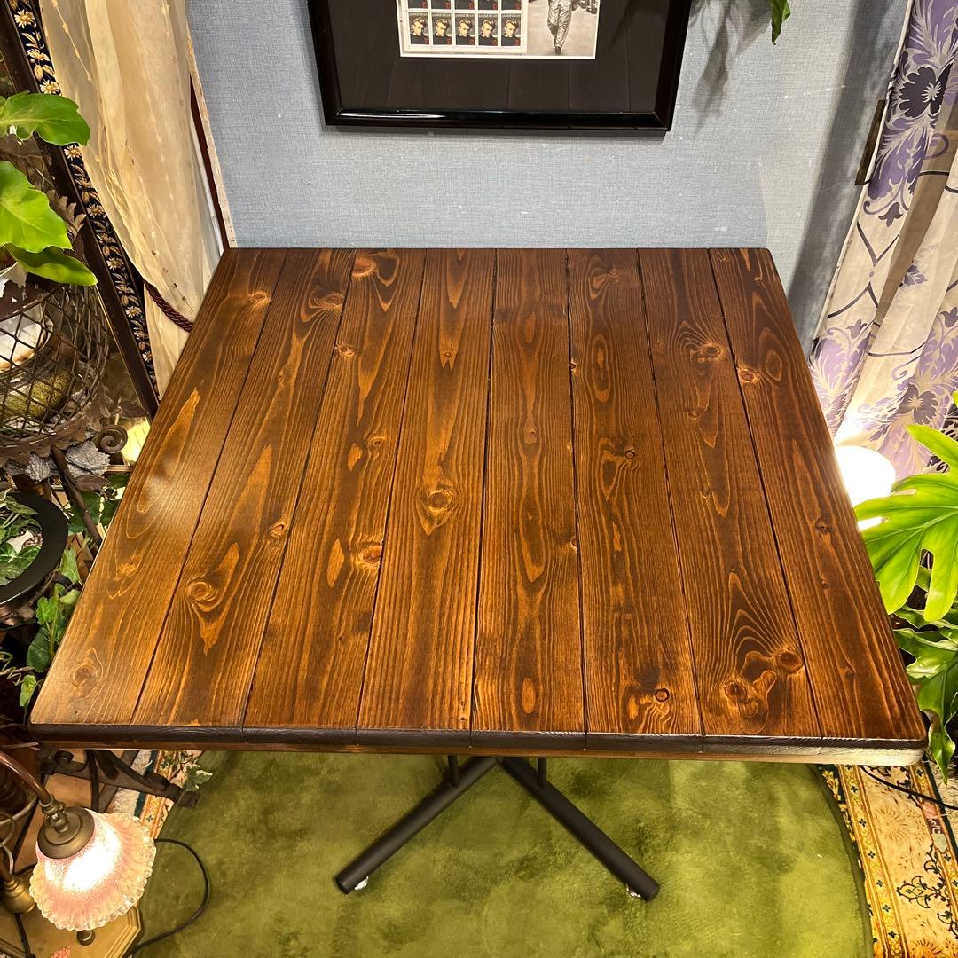 インダストリアル系　ヴィンテージ　オールドパイン　コンパクトダイニングテーブル