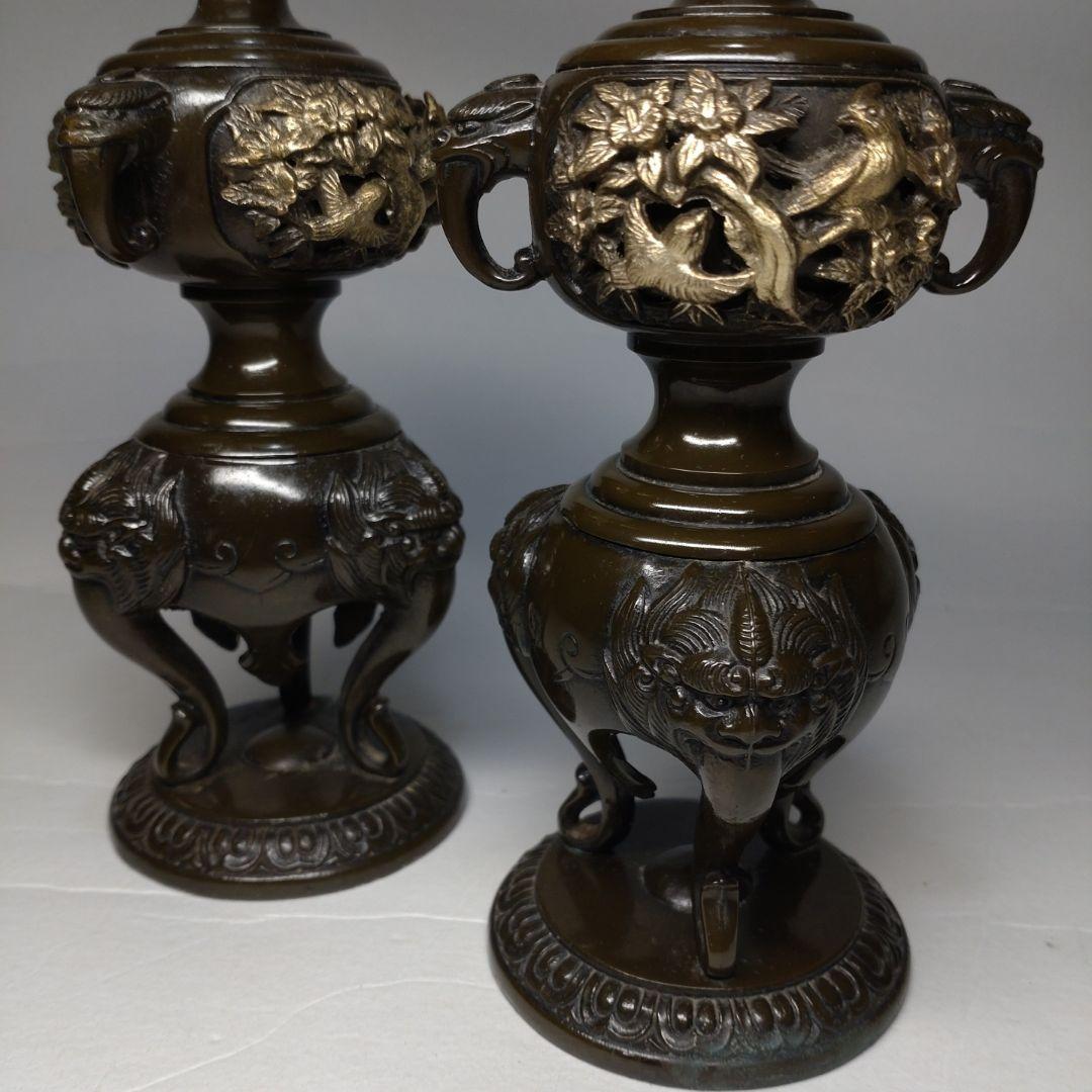 銅製 花鳥図 五具足 在銘／獅子香炉 燭台 花立 法具 仏教 仏壇 彫金 獣耳