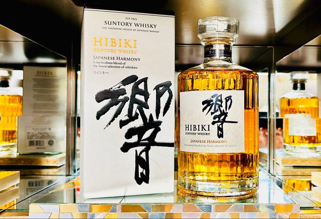 K*S様 サントリーウイスキー　《 響 》ジャパニーズハーモニー 700ml 未