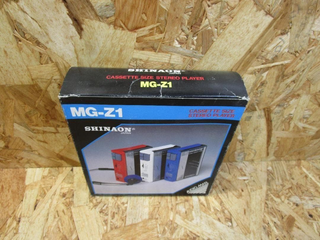 （激レア・未使用）SHINAON ポータブルカセットプレーヤー MG-Z1