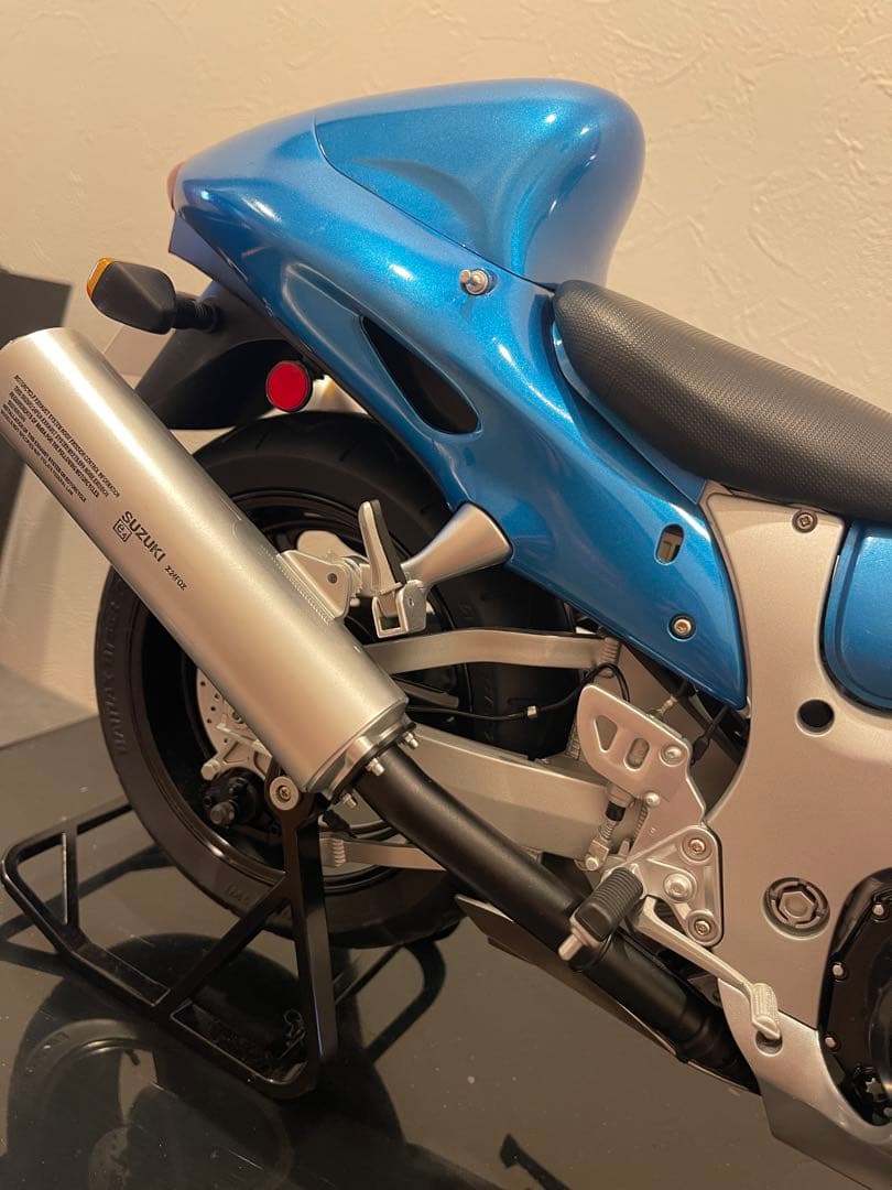 デアゴスティーニ SUZUKI GSX-1300R隼 完成品 塗装 全80号