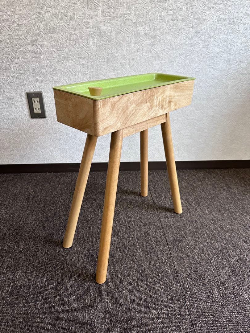 グッドデザイン賞受賞。収納に便利な小型テーブルLBR レイヤーサイドテーブル –