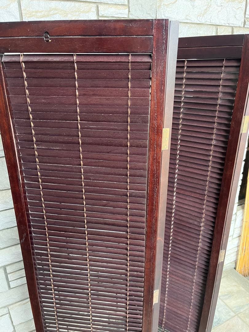 木製スラット式パーテーション 3つ折り　仕切り　目隠し