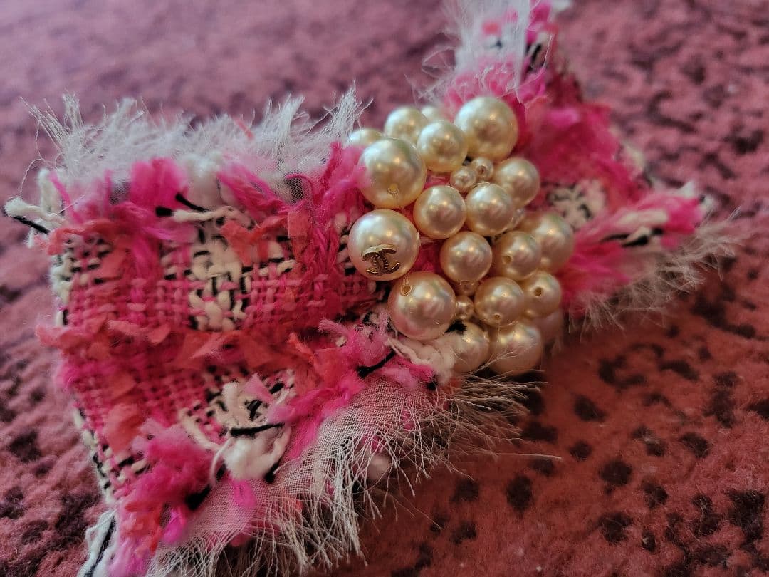 『CHANEL』シャネル　ピンク ツイード パール リボン バレッタ