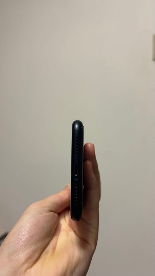 携帯電話本体 Apple iPhone XR 128GB