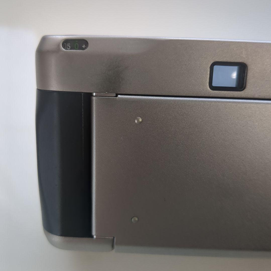 【高級コンパクトカメラ・希少】 Contax T2 　チタンクローム