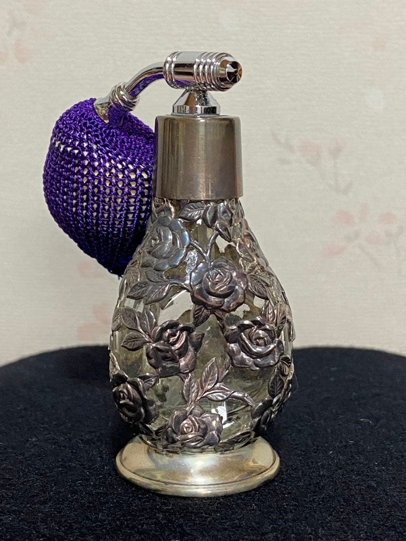 ♦銀製 ガラス 薔薇文様 透かし彫り 被せ 香水瓶 アールヌーボー様式 骨董品