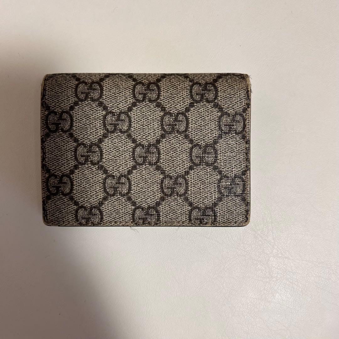 GUCCI 蝶刺繍 二つ折り財布　日本限定　レア　ウォレット　バタフライ