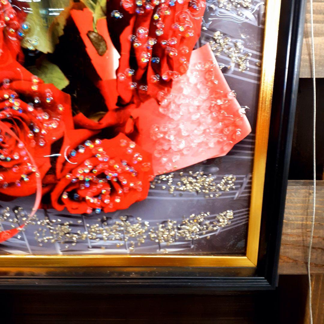 輸入雑貨　赤い薔薇　天然水晶石　クリスタルアート