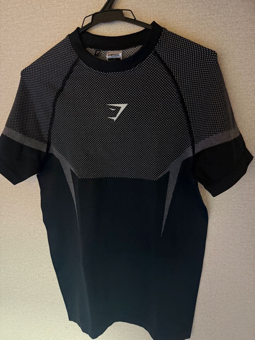  onyx 半袖　グレー