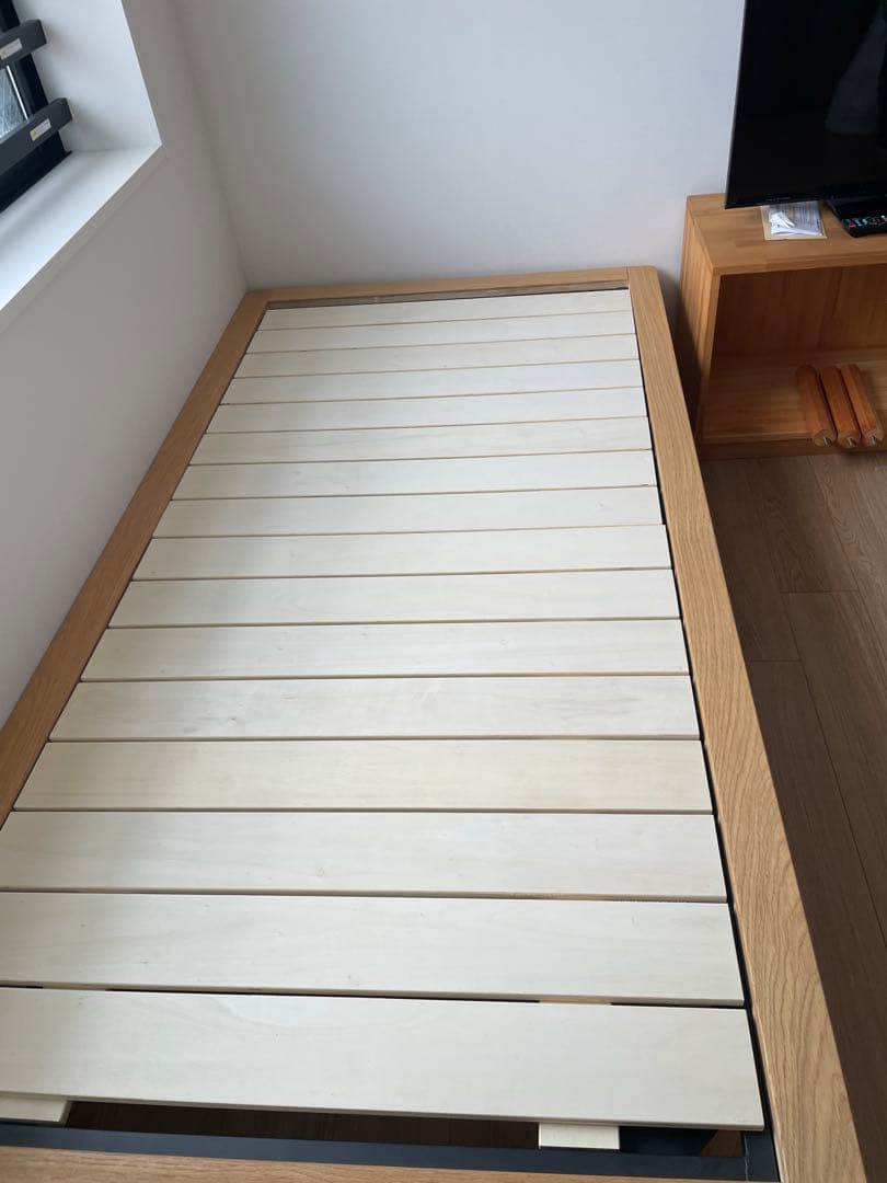 いぶさん　無印良品　シングルベッドフレーム