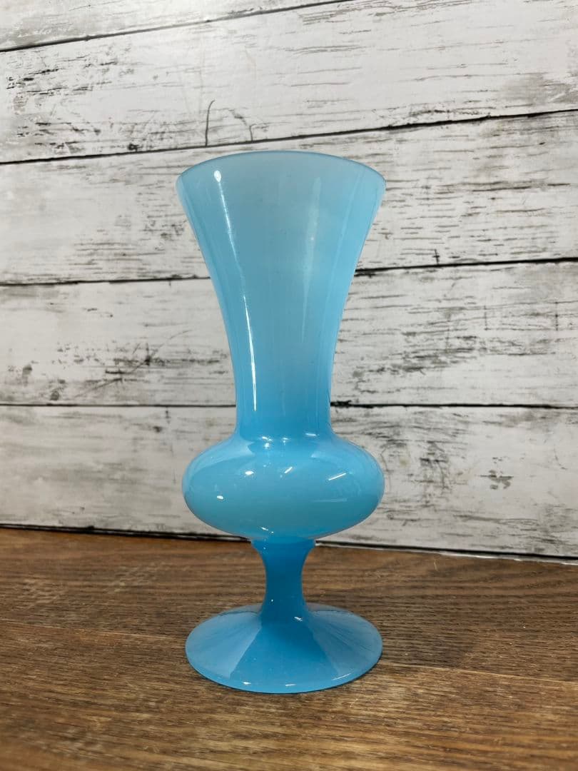 フランスアンティーク オパリンガラスの花瓶 ブルー系 一輪挿し グラス 花器