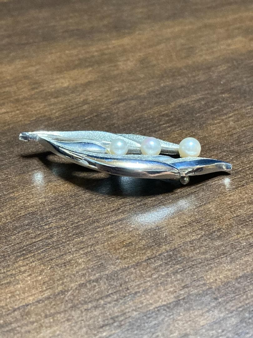 MIKIMOTO ミキモト パール 真珠 3粒 3珠 リーフ ブローチ シルバー