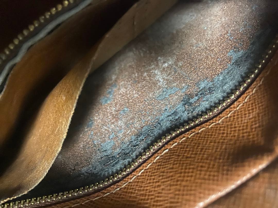 Louis Vuitton ショルダーバッグ トロカデロ24