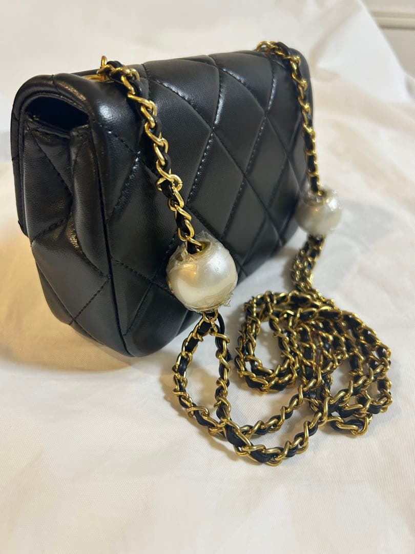 CHANEL ノベルティ ミニショルダーバッグ パールチェーン 黒