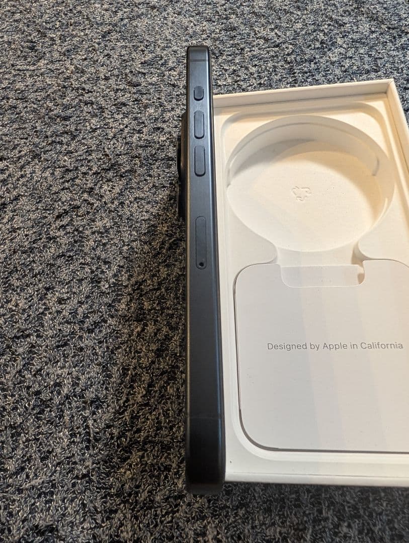 iPhone 15 Pro ブルーチタニウム 256gb SIMフリー