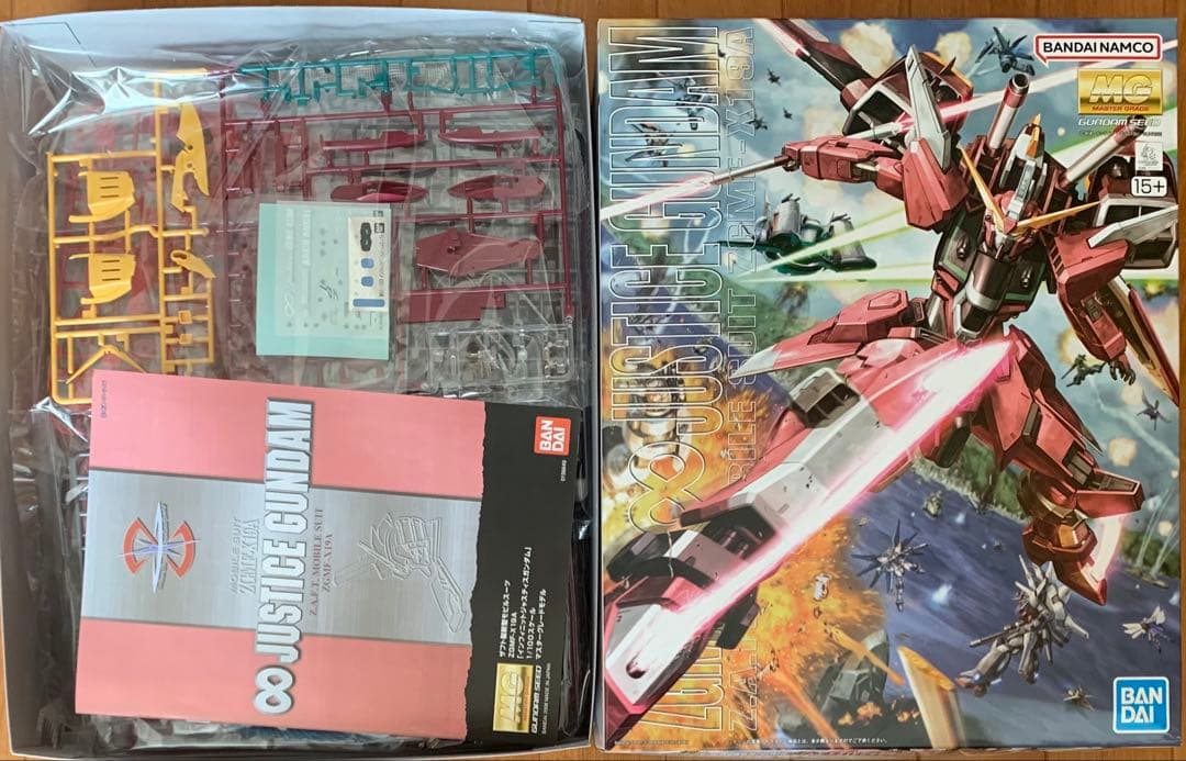 MG1/100 ガンプラ　まとめ売り　インフィニットジャスティス&デルタプラス